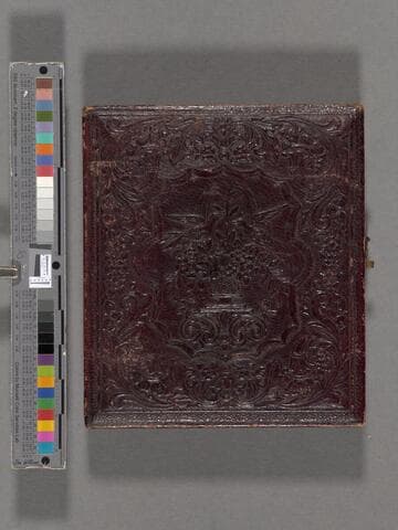 Alice Rix holding young girl, Annie Rix, in her lap