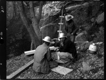 Big Creek - Mammoth Pool - Gore hole drilling along power tunnel line