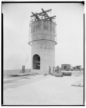 Long Beach Steam Station, Plant #3 - Stack construction