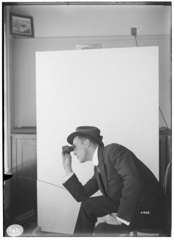 A profile portrait of Mr. A.E. Morphy