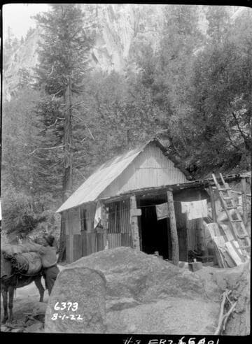 Big Creek, Miscellaneous - Cabin