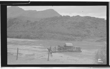 Colorado River expedition -  no additional notes