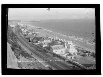 Beach homes of the motion picture stars, Santa Monica, Cal