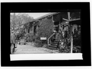 Oldest house in Los Angeles, Olvera Street, L.A., Cal