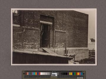 Huntington Library Construction: view showing the south east corner of the Main Building