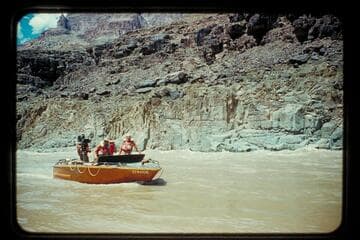Camera boat beaching after run of 217