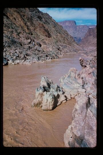 Alcove, right bank; 232 Mile Rapids