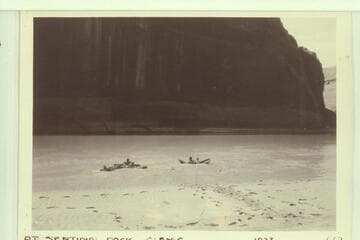 RB-MV Expedition. Swimming in Colorado River at Sentinel Rock. Mile 17. Photo 667