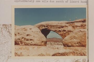 Arch in The Fins in Ernies Country. Approximately one mile due south of Lizard Rock