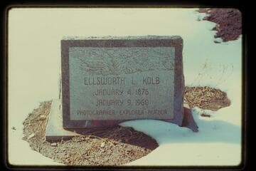 Ellsworth Kolb headstone