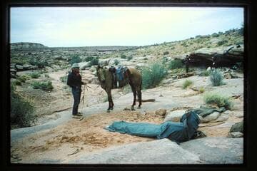 Archeyes and bed; Horsethief Tanks