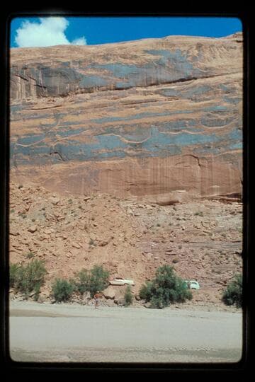 Beach and wall right bank below Moab