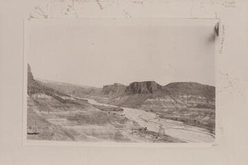 Paria River looking north