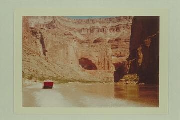 "Big Red" making time below Triple Alcoves