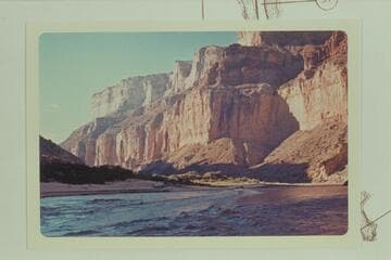 Turbocraft "Wee Red" cruising up to the foot of Kwagunt Rapid