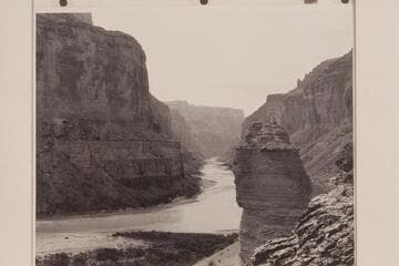 Downriver from below Nankoweap at Mile 52