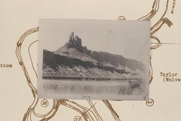 The butte at the upriver side of Horsethief Canyon