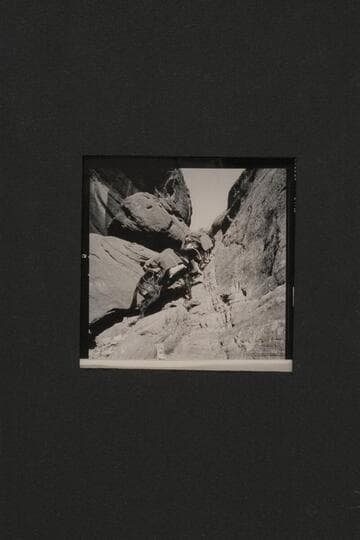 Trail between Bald Rock and Cha Canyons