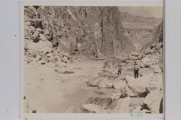 Down at Horn Creek Rapid. Bright Angel Gauge: 2070 cfs
