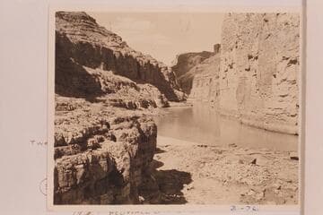 Up at mouth of Paradise Canyon