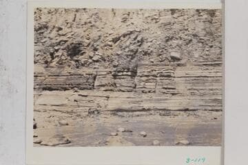 Boat in the second drop in Unkar Rapid