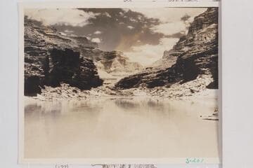 Down from lunch stop about Mile 125.6-.8 in the Tapeats below Fossil Rapid