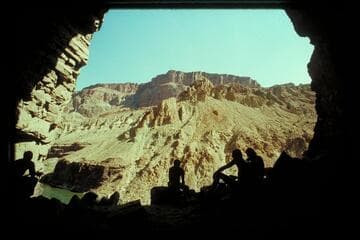 Cave, Mi. 137.5, L.B