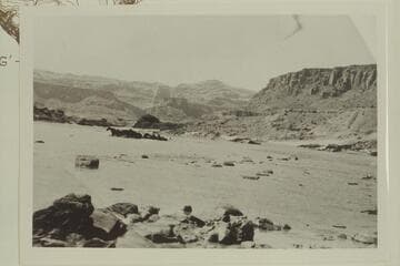 Zeke Johnson crossing horses in Glen Canyon