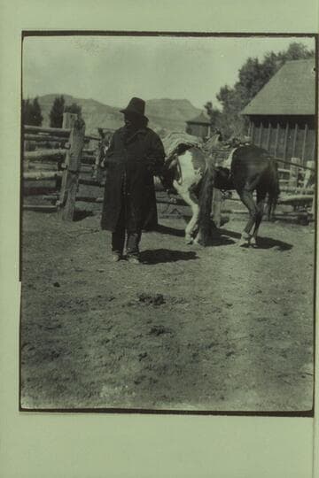 Old Navajo Indian from Arizona at Thompson