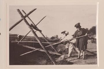 Thursa Winona Arnold Aleson.  Assists in irrigating near Taxco, Mexico.  Mrs. Aleson had no interest in the river