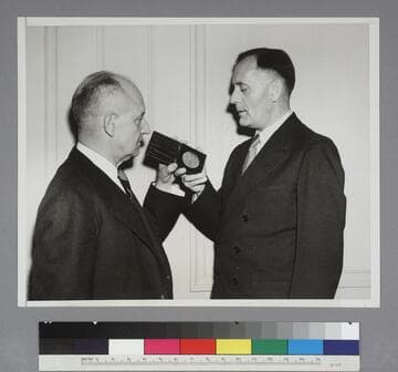 Edwin Powell Hubble receiving the Franklin Medal of the Franklin Institute, from Philip Clayton Staples