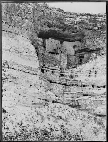 Montezuma Castle