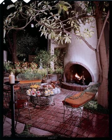 Bergen, Polly [Mrs. Freddie Fields], residence