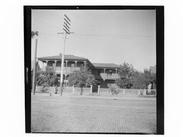 Emerson Hotel, 535 South Los Angeles Street