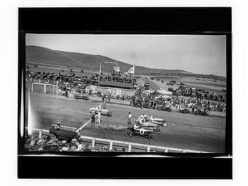 Auto racing at Ascot Speedway, City Terrace, Los Angeles