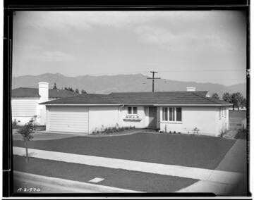 Foster Sampson Home - exterior daytime