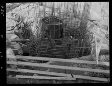 Big Creek - Mammoth Pool - Placing concrete in unit bay area sump