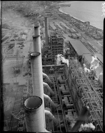 Aerial close