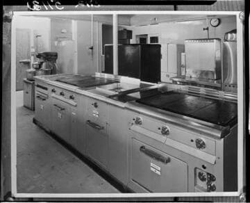 Commercial kitchen