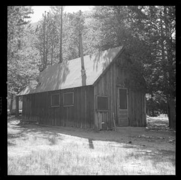 Lee Vining Headquarters Camp