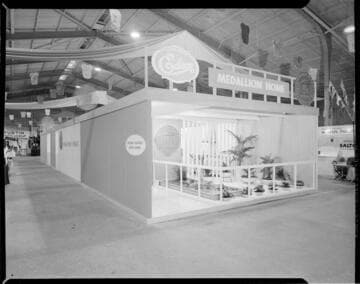 Medallion Home exhibit at a home show