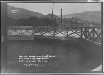 Borel : Bridge. concrete wagon. over Borel canal