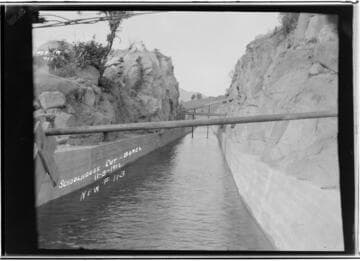 Borel : Canal at "School House