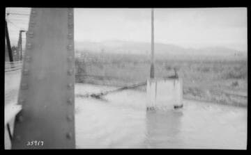 Santa Clara River crossing near Saticoy
