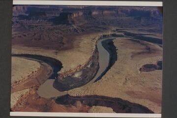 Bonita Bend.  River enters at left at Mile 30 1/2; exits at right at Mile 26.  Steer Mesa at top