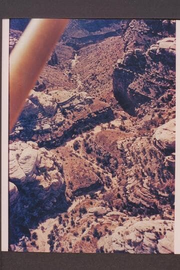 Drainage into up-river end of Spanish Bottom. Signs of a trail