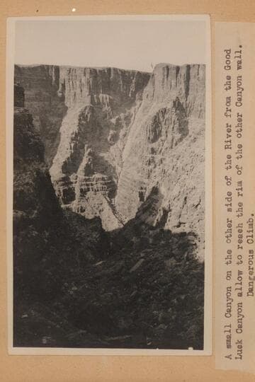 A small canyon on the other side of the river from the Good Luck Canyon allow to reach the rim of the other canyon wall.  Dangerous climb