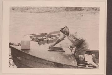 Buzz Holmstrom loads his boat at Green River, Wyoming