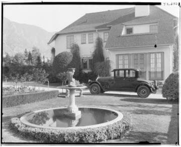 Pierce Arrow Series 80 coupe. 1924