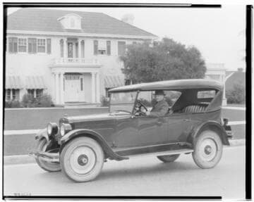 Rickenbaker Straight Eight Sedan. 1925